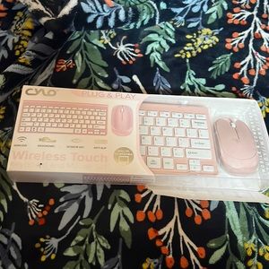 Keyboard and mouse set